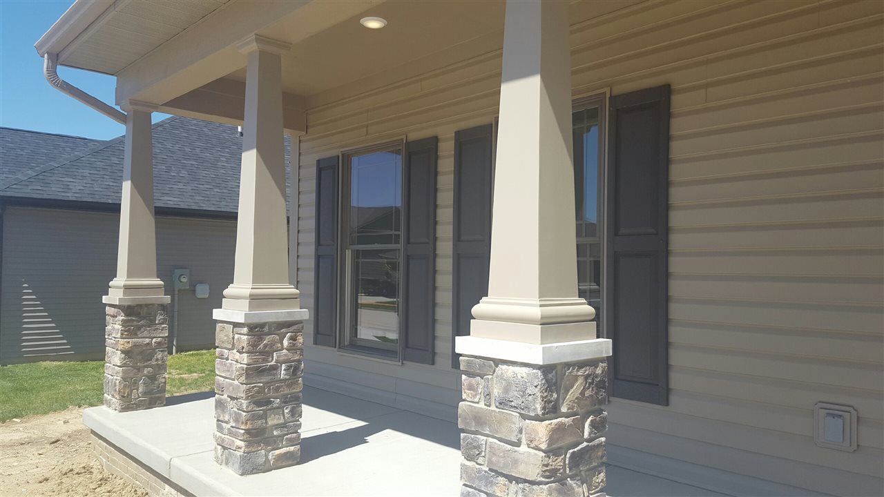 674 Appaloosa Trail , West Lafayette, IN 47906