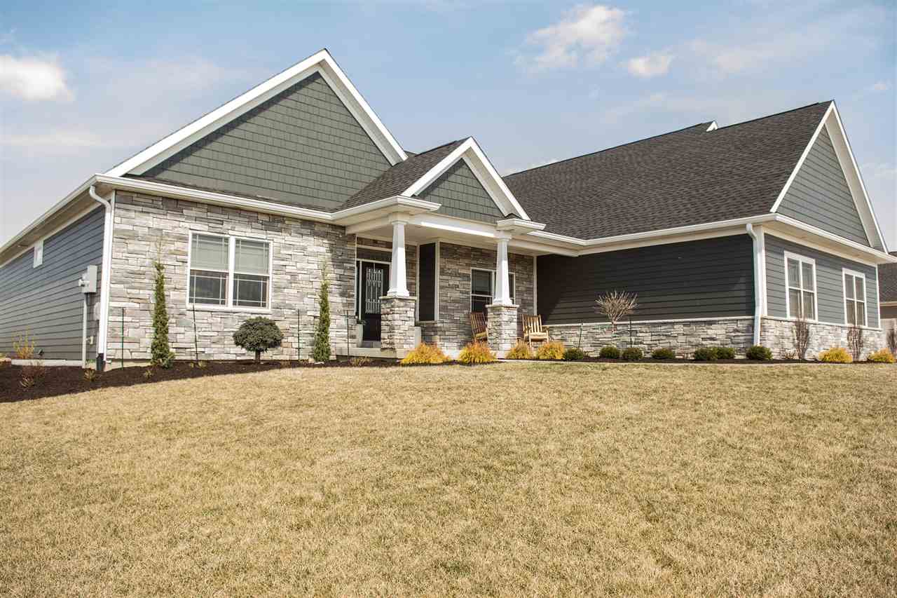1062Admirals Pointe Dr, Lafayette, IN 47909