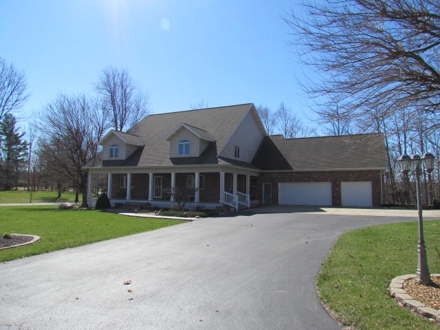 11698 W Briarwood, Monticello, IN 47960