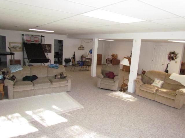 11698 W Briarwood, Monticello, IN 47960