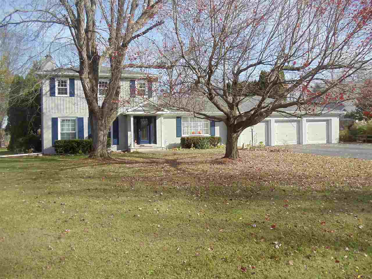404 E Terrace Bay Ct, Monticello, IN 47960