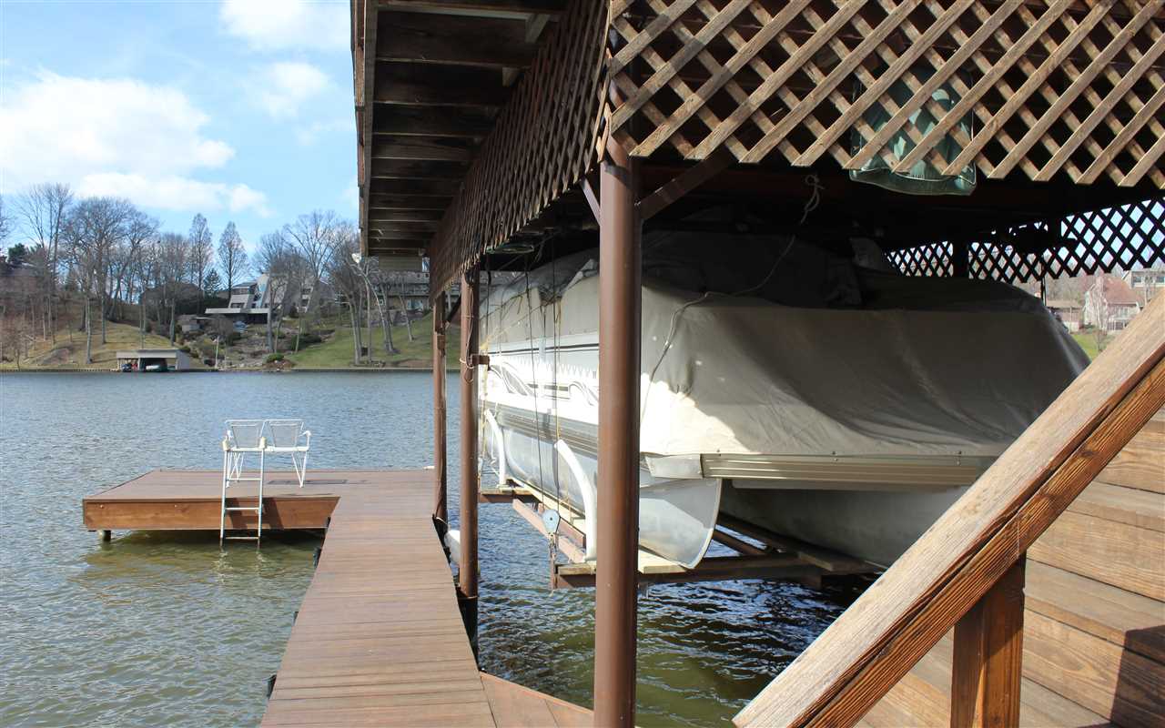 12202 N Upper Lakeshore, Monticello, IN 47960