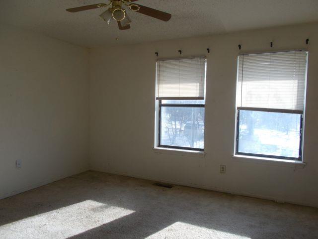 115 Kindred StBonner Springs, KS, 66012Wyandotte County