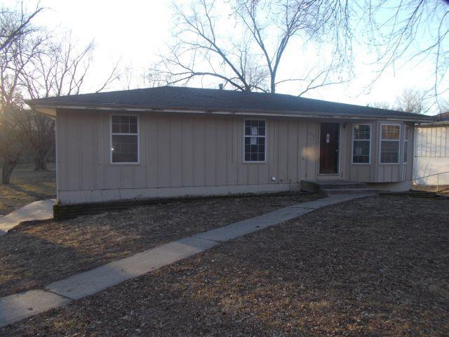 742 Lakewood RdBonner Springs, KS, 66012Wyandotte County
