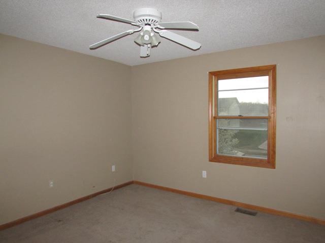 33083 W 88th TerDe Soto, KS, 66018Johnson County