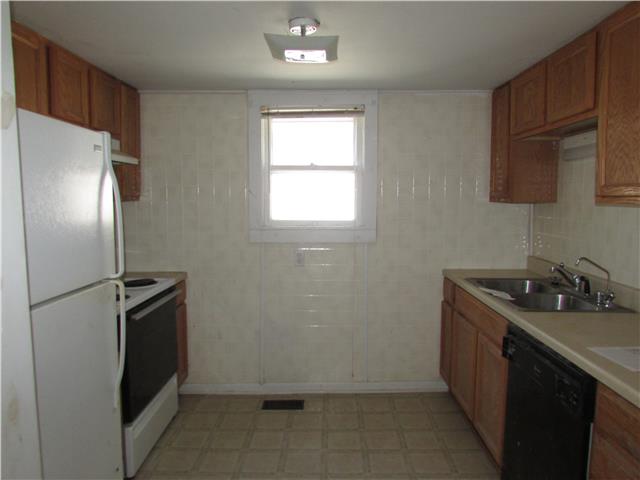 739 Locust StEudora, KS, 66025Douglas County