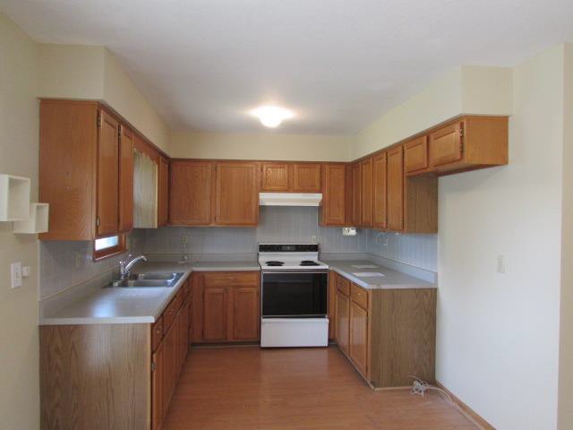1610 Savage StEudora, KS, 66025Douglas County