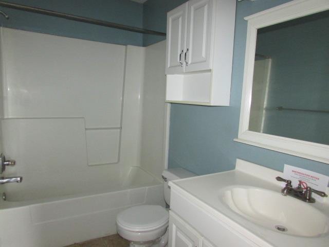 345 W Warren StGardner, KS, 66030Johnson County