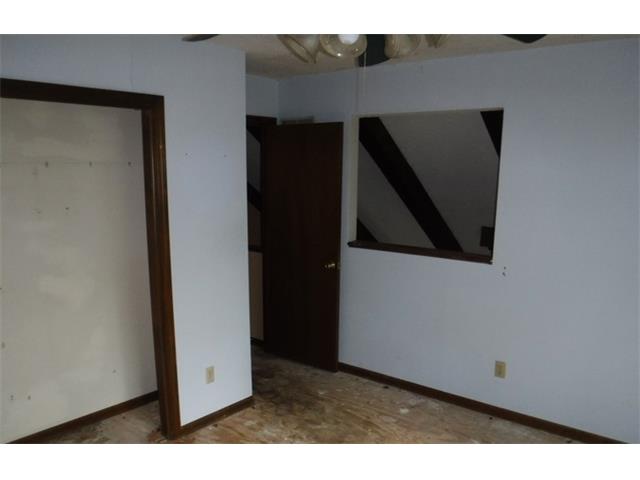 1912 W 3rd TerLawrence, KS, 66044Douglas County