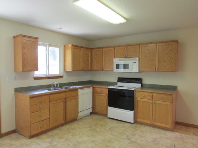 1538 Harper StLawrence, KS, 66044Douglas County