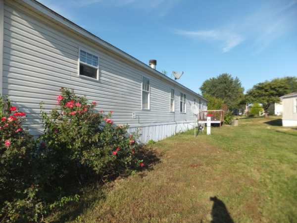 Easy Living 3323 Iowa Street, #561Lawrence, KS 66046