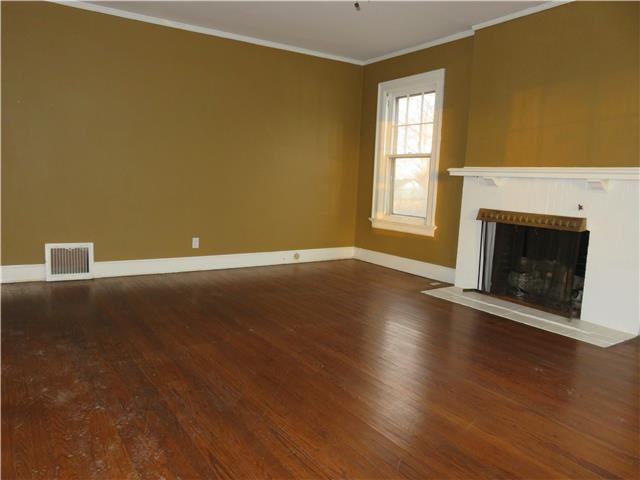 1402 Central StLeavenworth, KS, 66048Leavenworth County