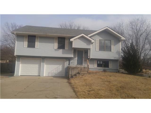 2213 S 16th TerLeavenworth, KS, 66048Leavenworth County