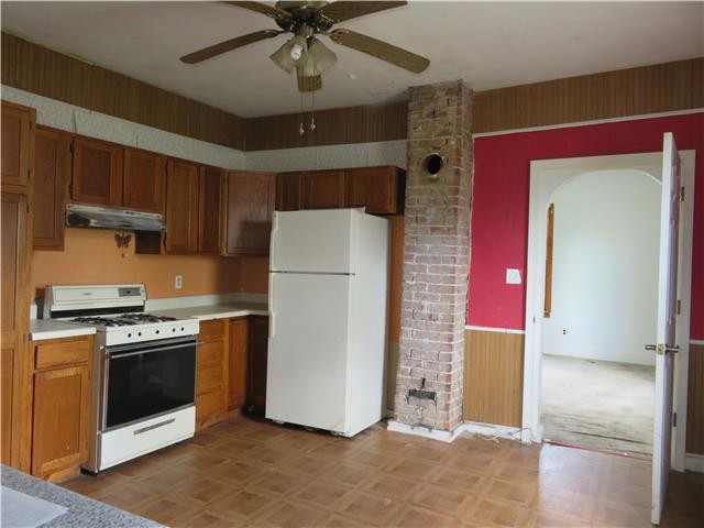1212 Klemp StLeavenworth, KS, 66048Leavenworth County