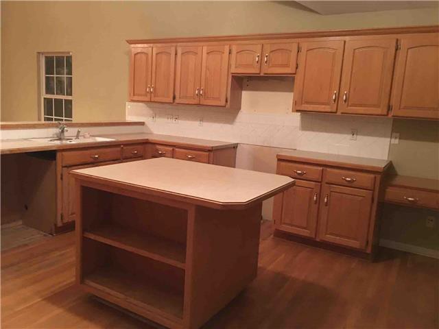 1204 N 2nd St ELouisburg, KS, 66053Miami County
