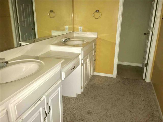 1204 N 2nd St ELouisburg, KS, 66053Miami County