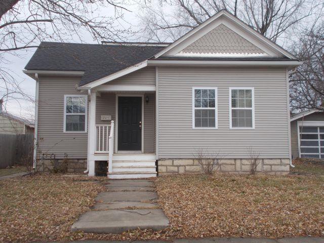 114 W Elm StOlathe, KS, 66061Johnson County