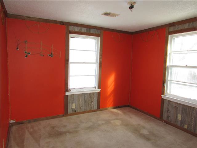 630 W Spruce StOlathe, KS, 66061Johnson County