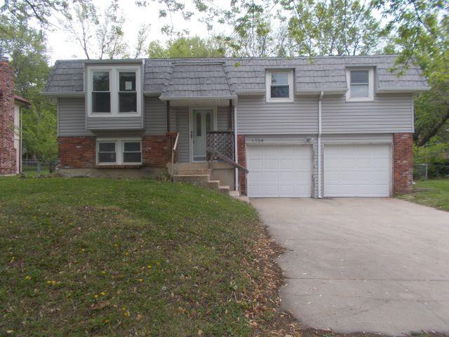 1704 W Wabash StOlathe, KS, 66061Johnson County