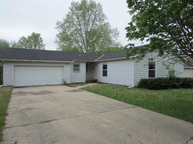 833 E Johnston StOlathe, KS, 66061Johnson County