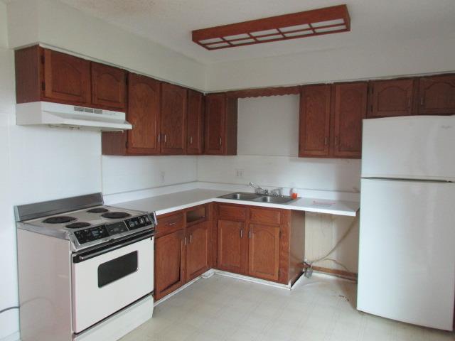 607 E Bristol LnOlathe, KS, 66061Johnson County
