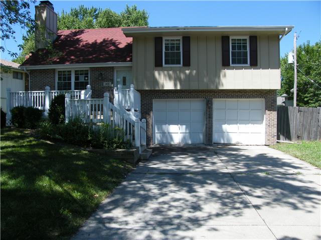 1421 S Sioux DrOlathe, KS, 66062Johnson County