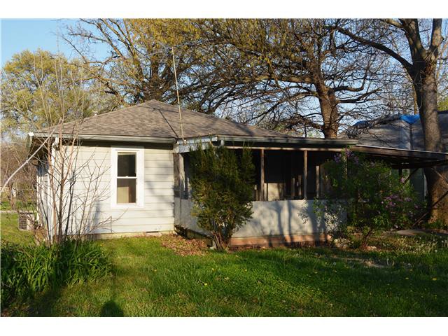 708 10th StOsawatomie, KS, 66064Miami County