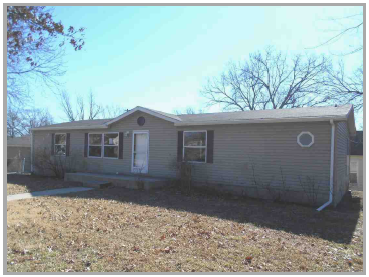 604 E Logan StOttawa, KS, 66067Franklin County