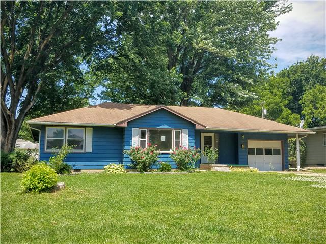 1422 S Oak StOttawa, KS, 66067Franklin County
