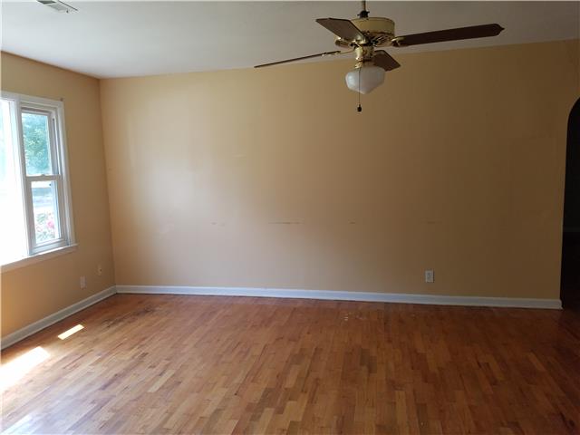 1422 S Oak StOttawa, KS, 66067Franklin County