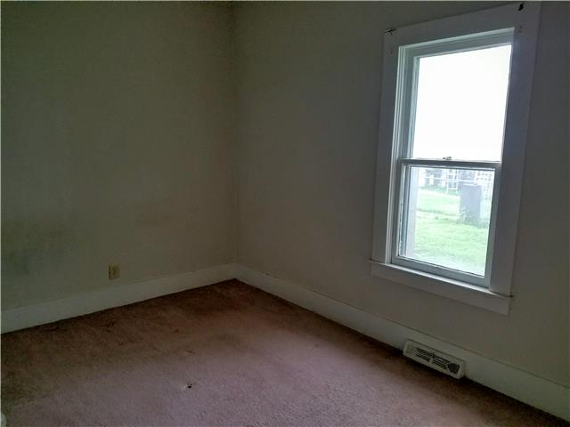 626 S Oak StOttawa, KS, 66067Franklin County