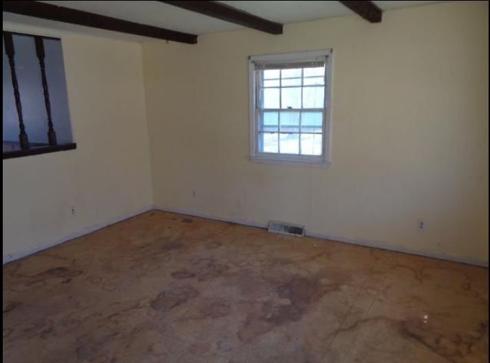 506 W Piankishaw StPaola, KS, 66071Miami County