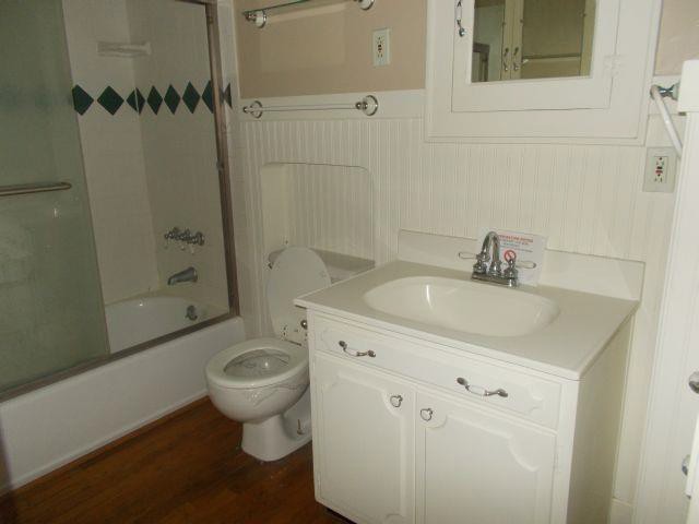 203 W 4th StTonganoxie, KS, 66086Leavenworth County