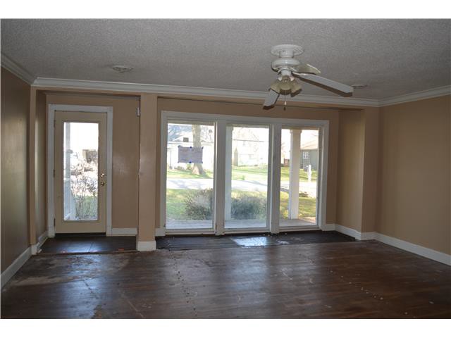 626 Pine StWellsville, KS, 66092Franklin County