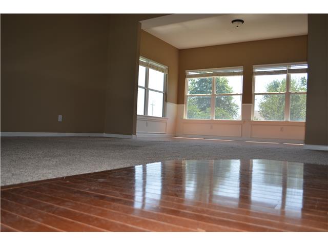318 Pendleton CtWellsville, KS, 66092Franklin County
