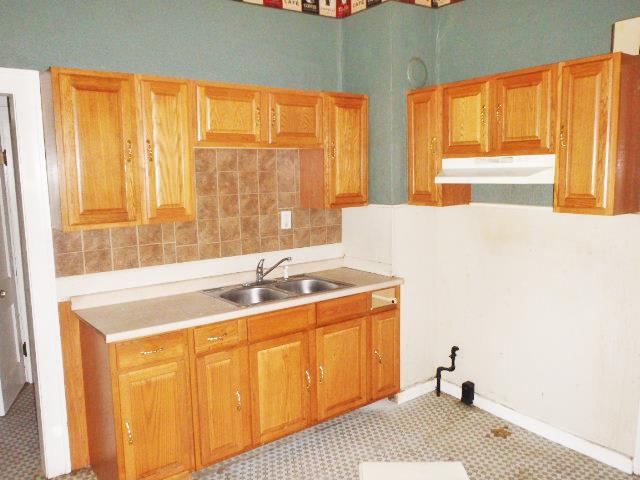 529 Orville AveKansas City, KS, 66101Wyandotte County