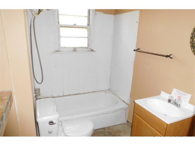 4335 Yecker AveKansas City, KS, 66104Wyandotte County