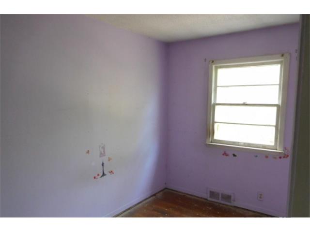 4335 Yecker AveKansas City, KS, 66104Wyandotte County