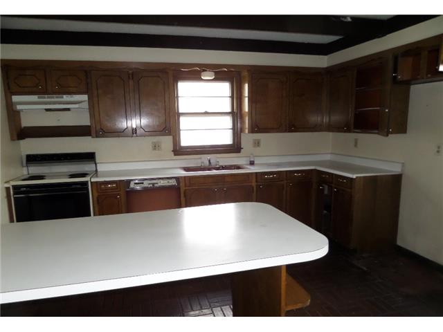 6618 Sewell AveKansas City, KS, 66104Wyandotte County