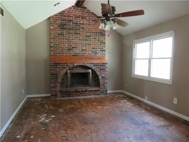 2812 S 54th StKansas City, KS, 66106Wyandotte County