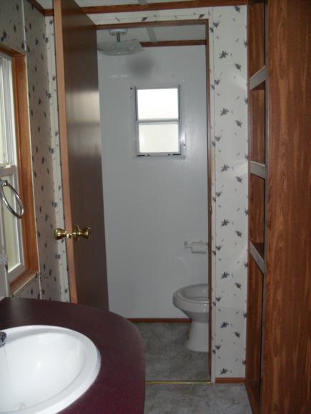 River View Estates 1016 75th TerraceKansas City, KS 66111