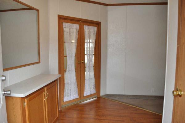 River View Estates 1111 South 75th TerraceKansas City, KS 66111