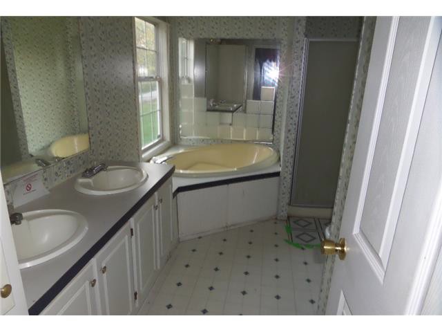 409 S 79th StKansas City, KS, 66111Wyandotte County