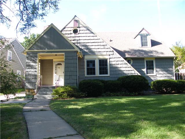 2518w 50th PlWestwood, KS, 66205Johnson County