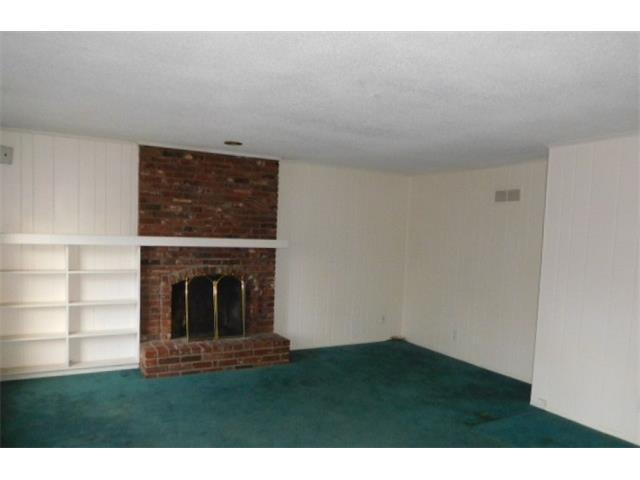 10206 W 98th TerOverland Park, KS, 66212Johnson County