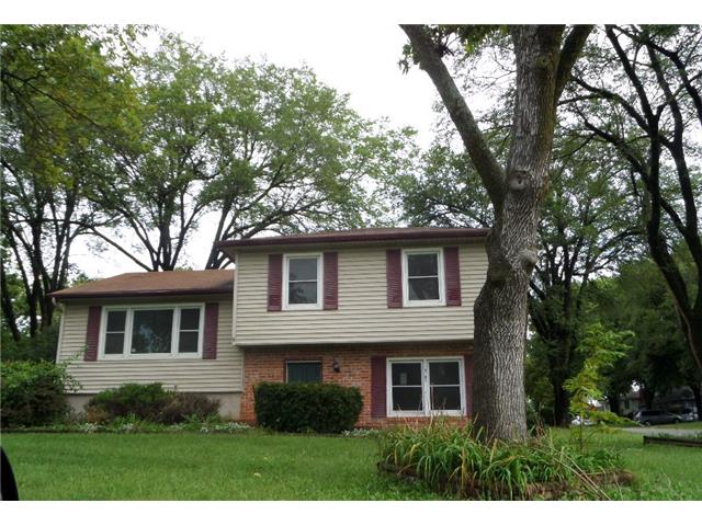 9102 W 87th TerOverland Park, KS, 66212Johnson County