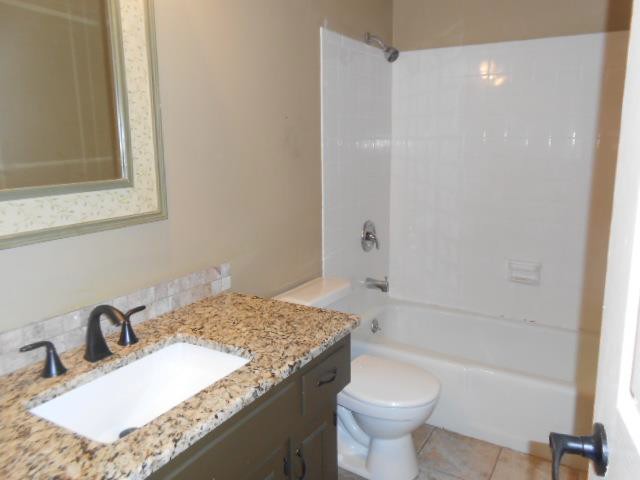 11902 W 101st StLenexa, KS, 66215Johnson County