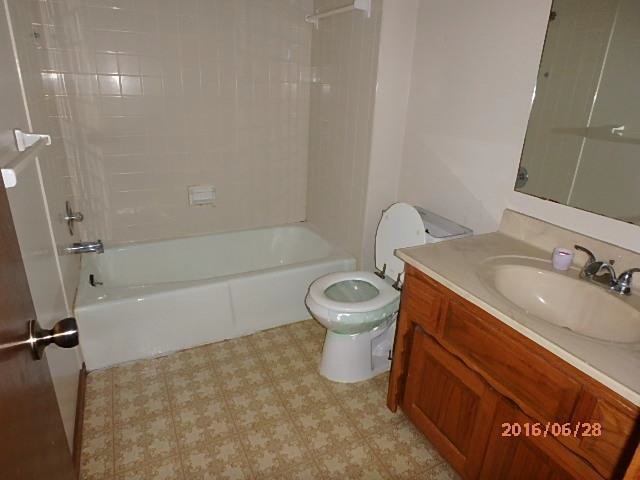 6672 Halsey StShawnee, KS, 66216Johnson County