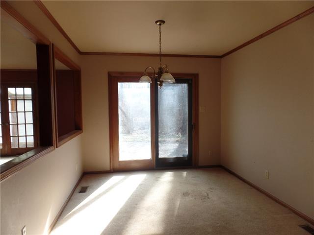 5344 SE 49th StBerryton, KS, 66409Shawnee County