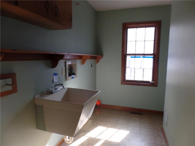 5344 SE 49th StBerryton, KS, 66409Shawnee County